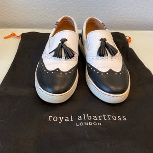 Royal Albatross Black & White Golf Shoes Women’s US 8, EU 39